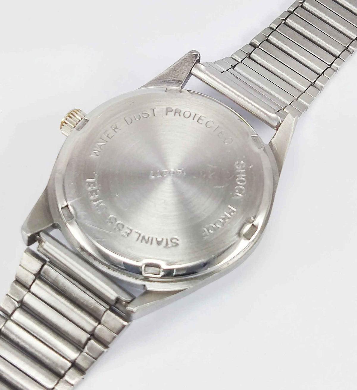 Elevate Your Style with the HMT Jubilee Para Shock Watch