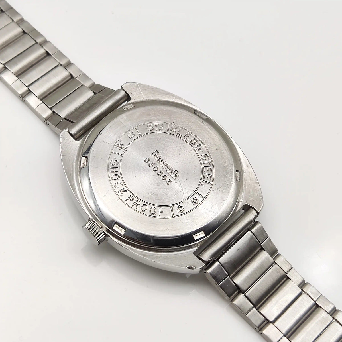 Timeless Elegance: HMT Janata Blue Dial Watch Featuring 17 Jewels