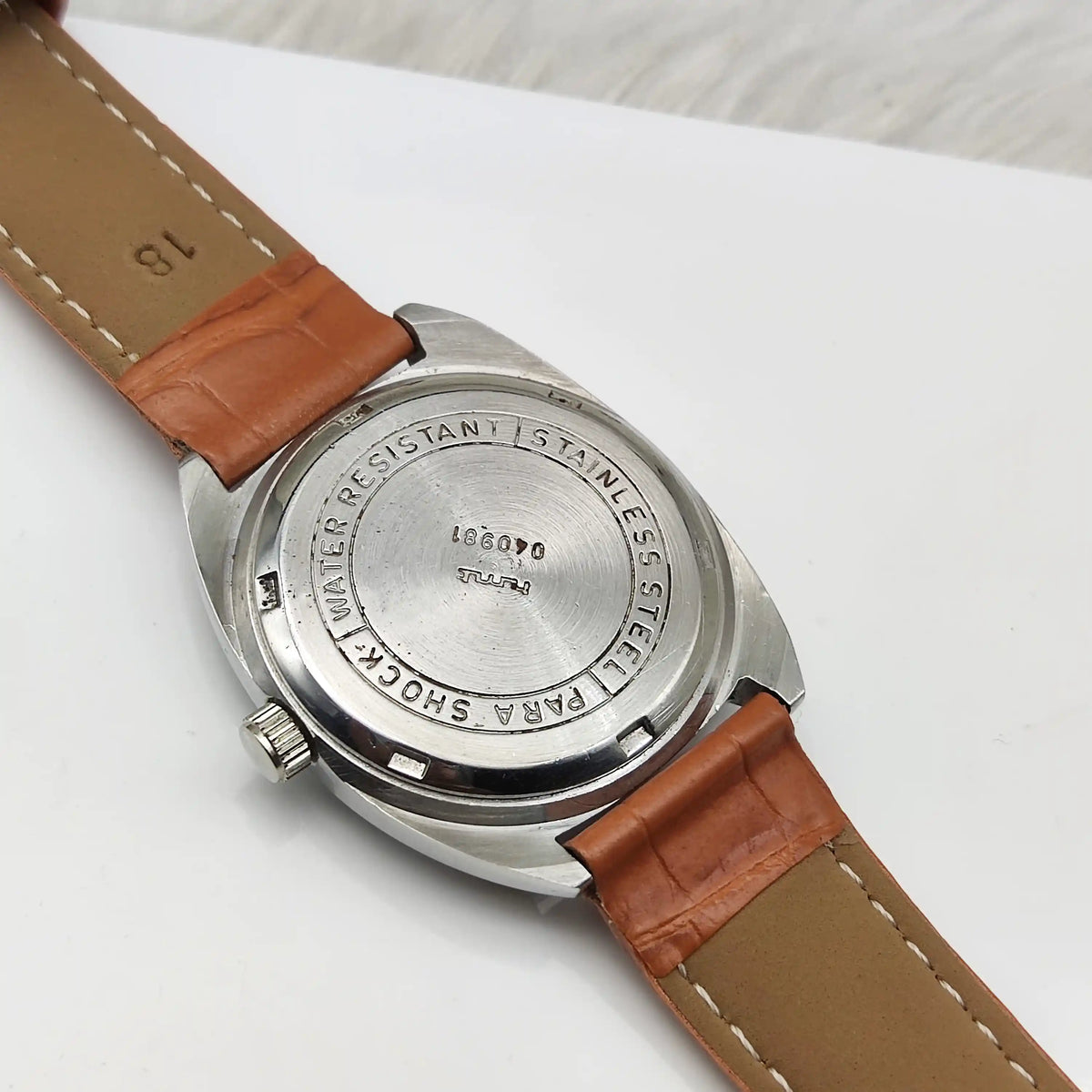 HMT Kohinoor Men's Watch - Timeless Elegance with Purple Dial
