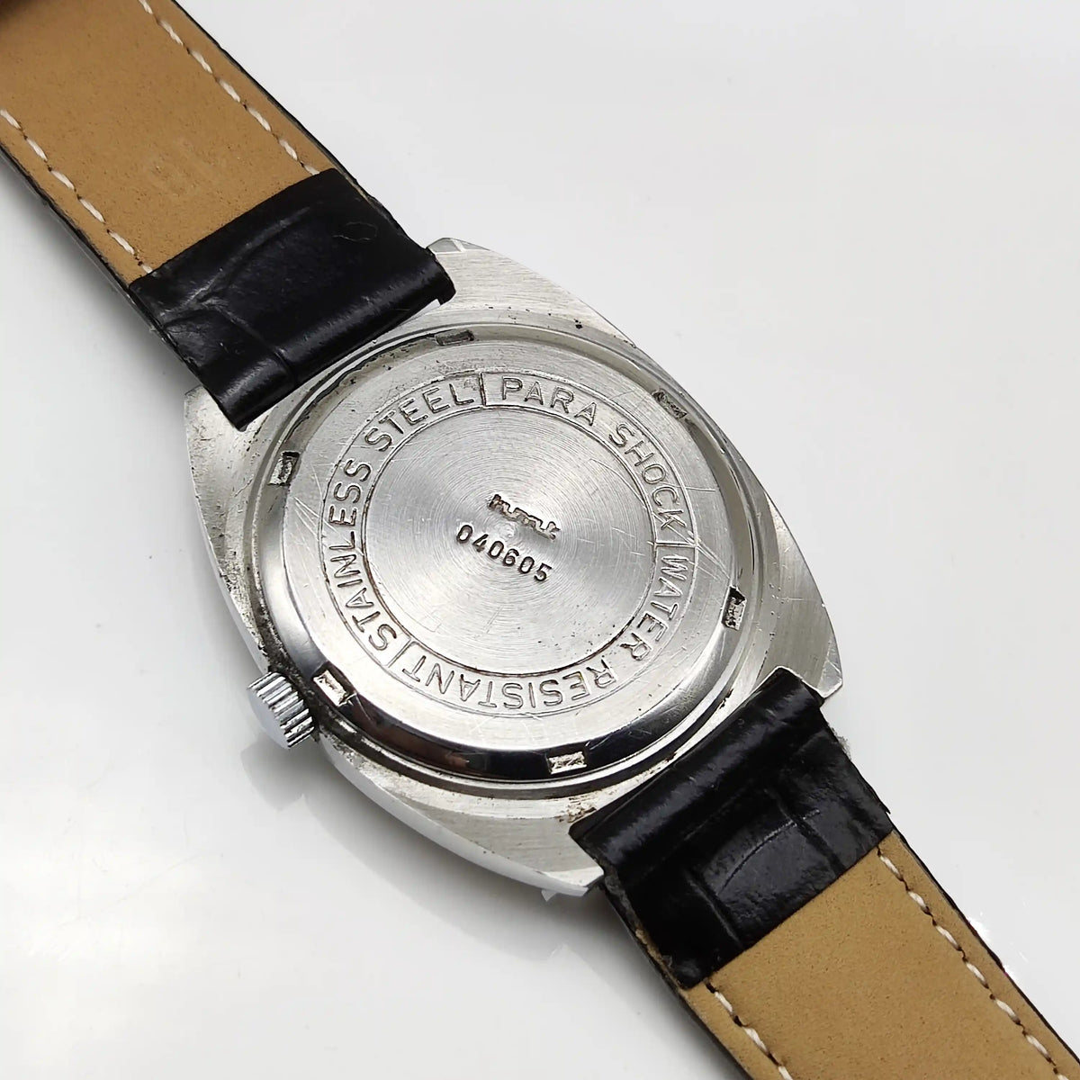 HMT Kohinoor Mechanical Watch: Timeless Craftsmanship with a Vibrant Yellow Dial