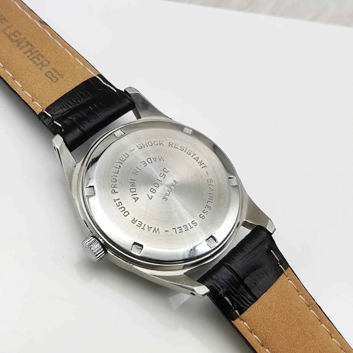 HMT Pilot Handwinding Watch - Timeless Elegance for the Modern Man