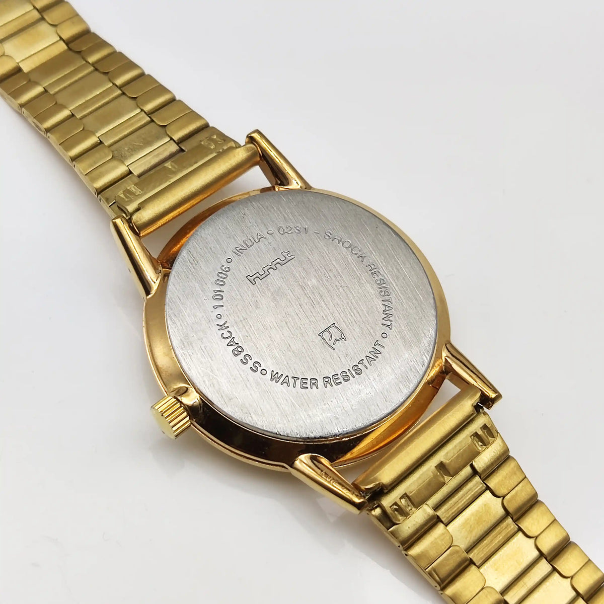 HMT Sona Handwinding Watch - Timeless Mechanical Elegance with Silver Dial