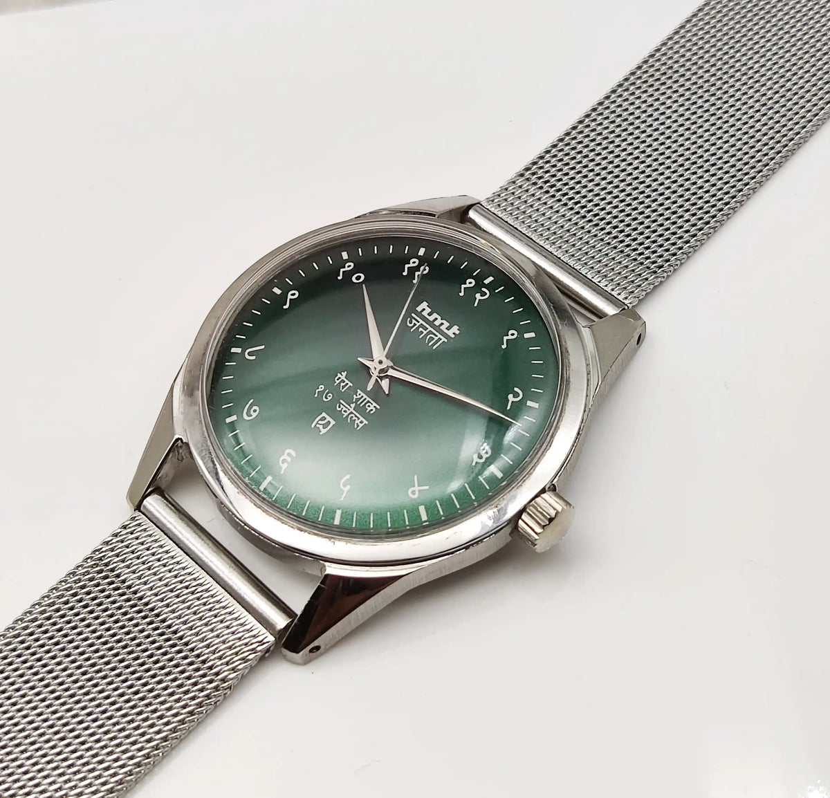 HMT Janata Handwinding Watch – A Timeless Blend of Tradition and Style