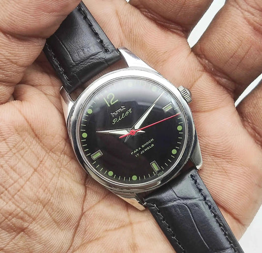 HMT Pilot 17 Jewels Handwinding Black Dial Watch - Timeless Elegance and Precision