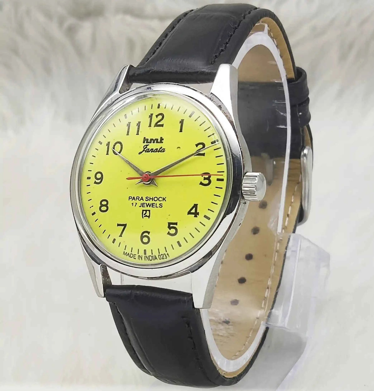 HMT Janata Lemon Color Dial Handwinding 17 Jewels Men's Watch