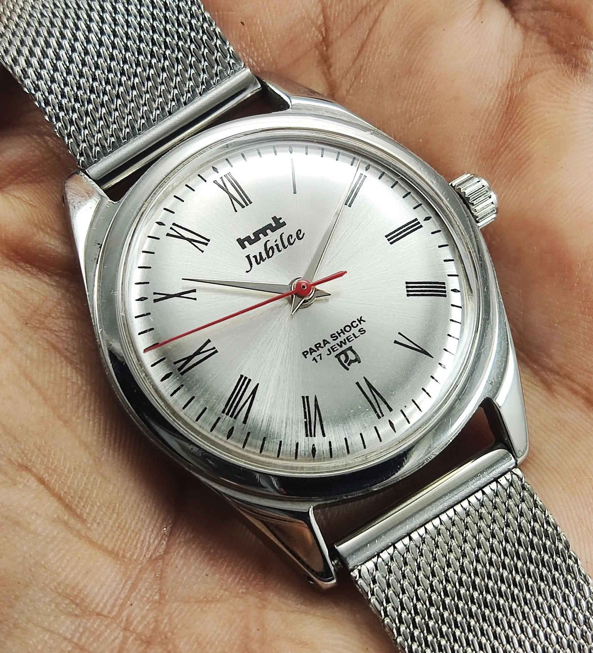 Elevate Your Elegance with the HMT Jubilee Para Shock Watch