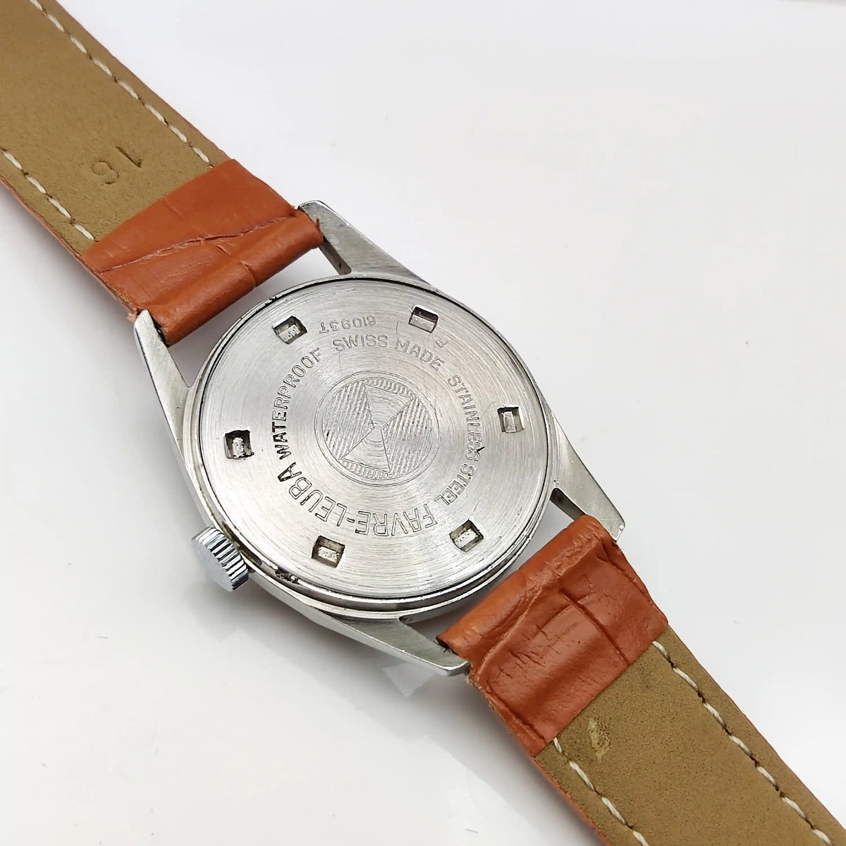 Favre Leuba Handwinding Watch: Timeless Elegance with Reddish Dial