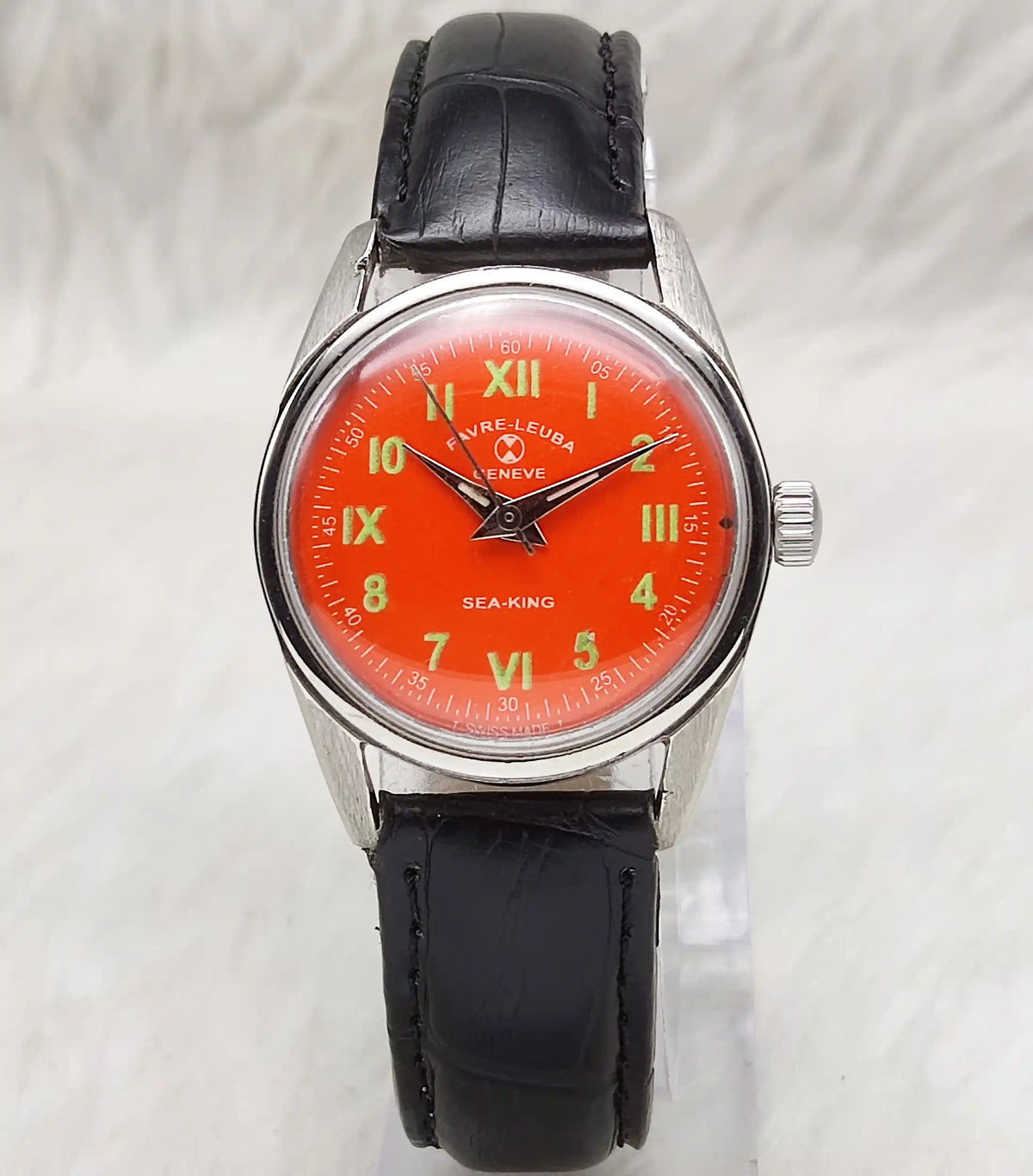 Favre Leuba Seaking Red Dial 17 Jewels with English Numerals