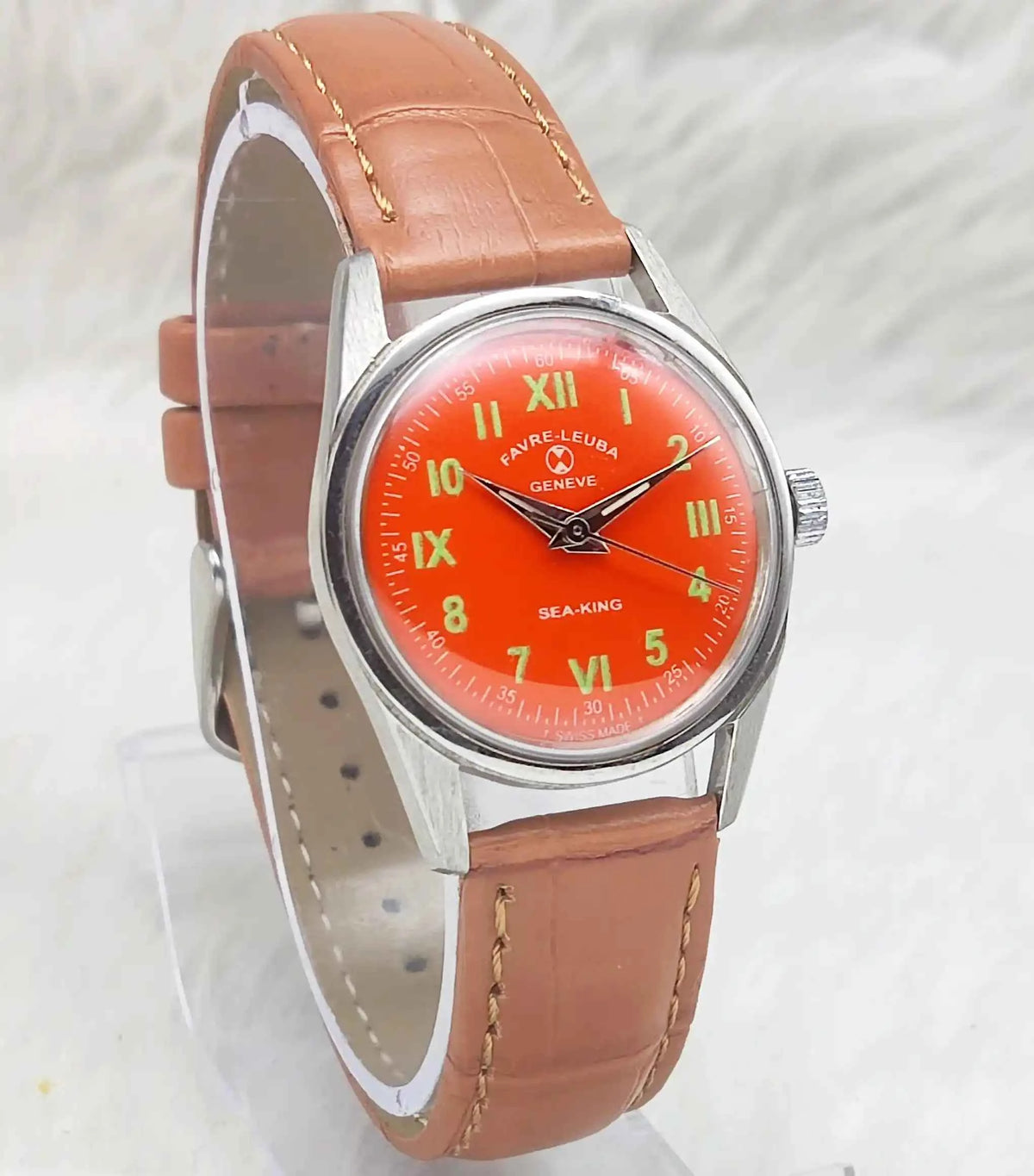 Favre Leuba Handwinding Watch with Reddish Dial - A Timeless Luxury for collectors
