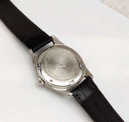HMT Janata Mechanical Watch: Timeless Handwinding 17 Jewels Men's Timepiece