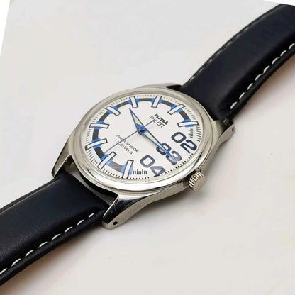 HMT Pilot Handwinding Watch - A Classic Timepiece for the Modern Man