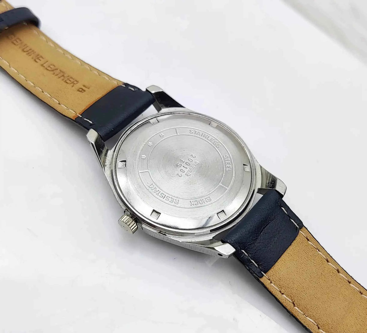 HMT Pilot Handwinding Watch - A Classic Timepiece for the Modern Man