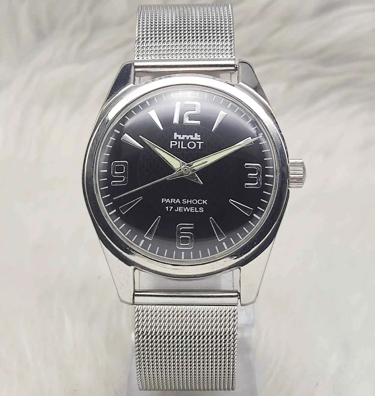 HMT Pilot Men's Watch - 17 Jewels Black Dial Handwinding with Numerals Indices