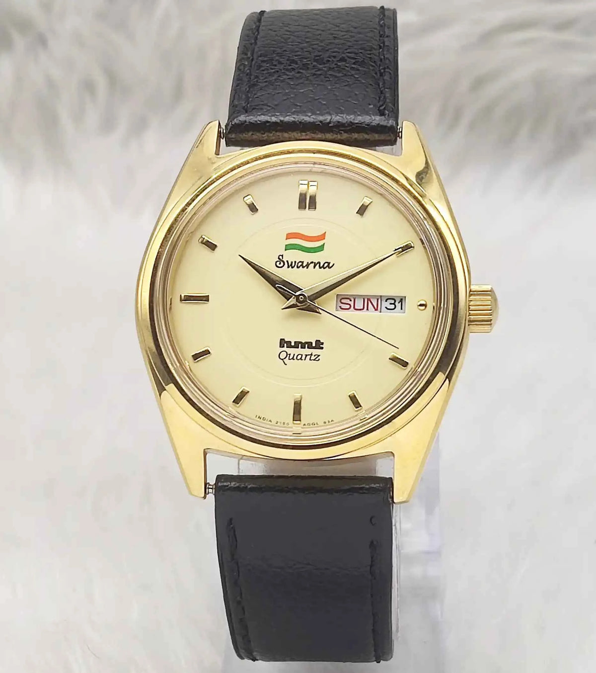 HMT Swarna Day Date Watch - Experience Timeless Elegance with a Goldenish Dial