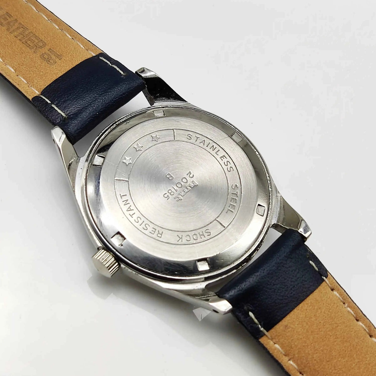 HMT Tamil Numerals Watch with 17 Jewels and White Dial - Handwinding Men's Timepiece