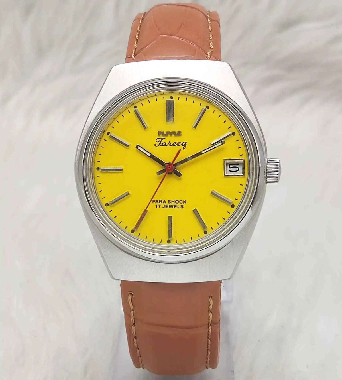 HMT Tareeq Para Shock Watch - 17 Jewels Mechanical Handwinding with Yellow Dial and Day Function