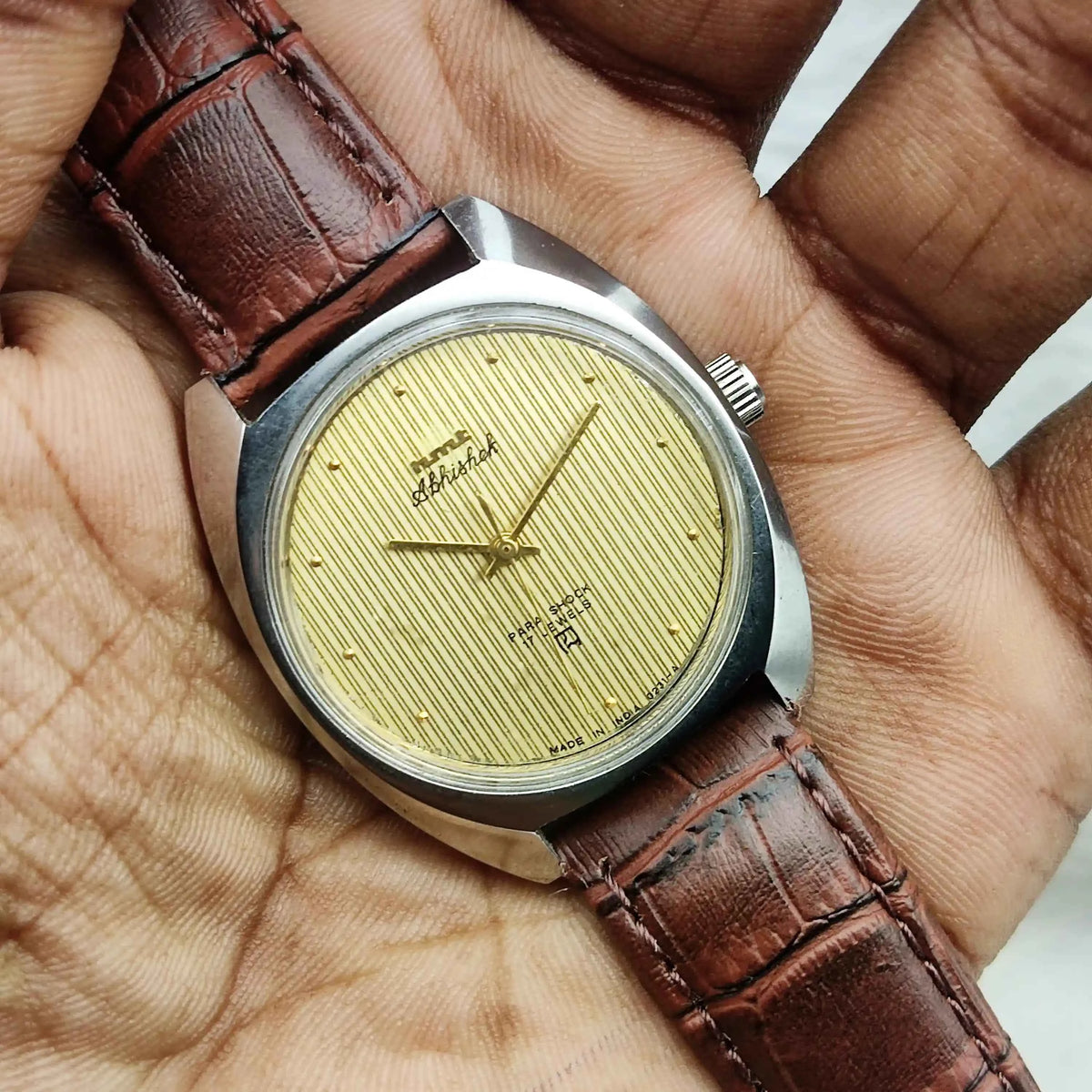 HMT Abhishek Golden Dial Watch - Elegant Handwinding Timepiece for Men