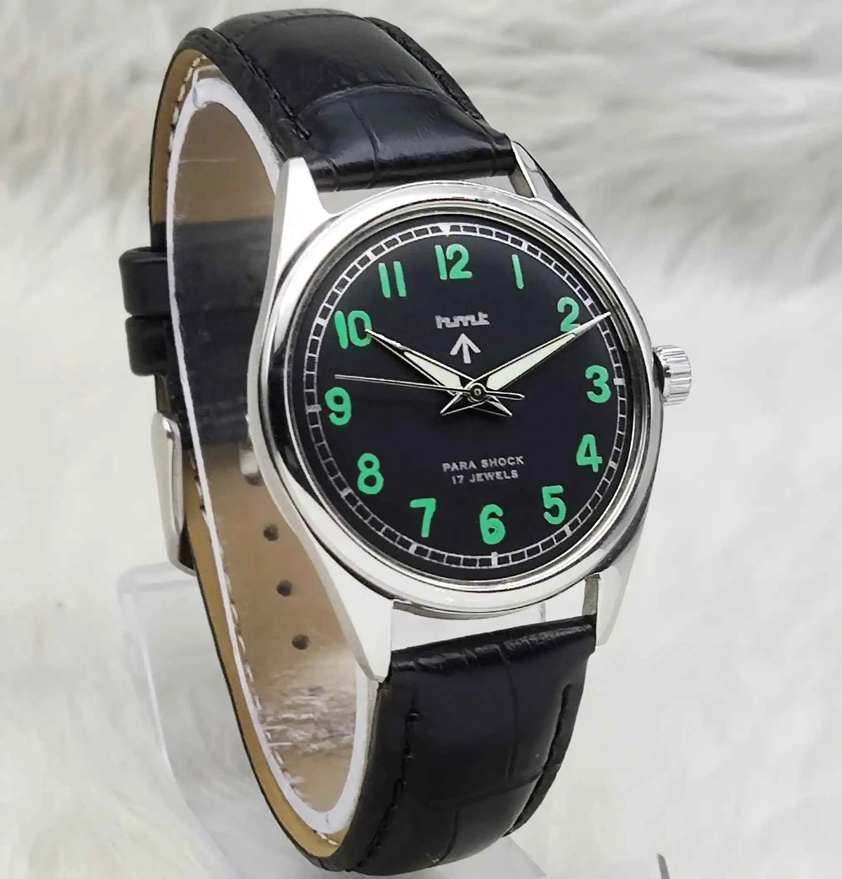 HMT Black Dial Handwinding Watch - 17 Jewels Classic Timepiece