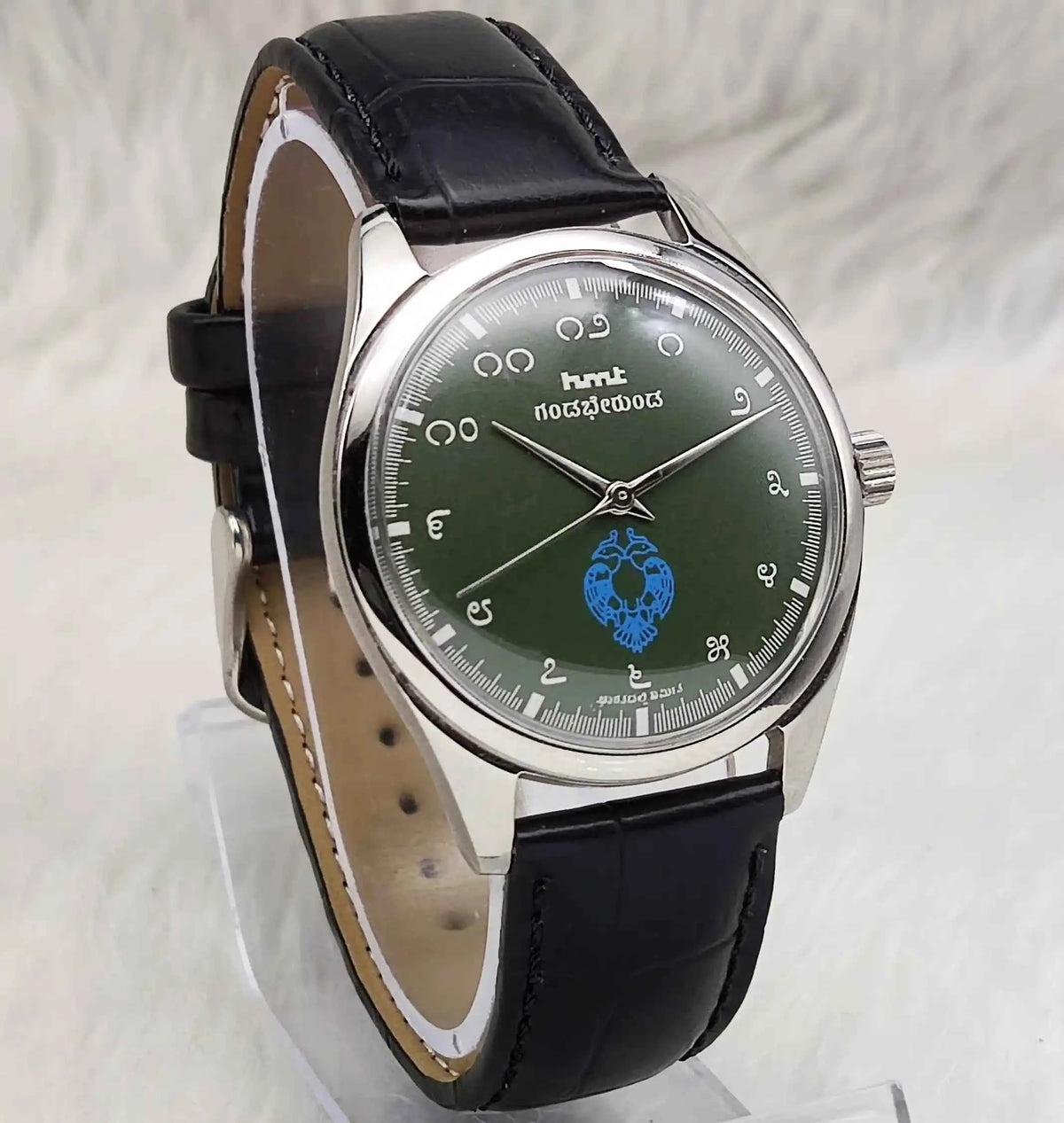 HMT Gandaberunda Watch: Timeless Elegance with Green Dial and 17 Jewels