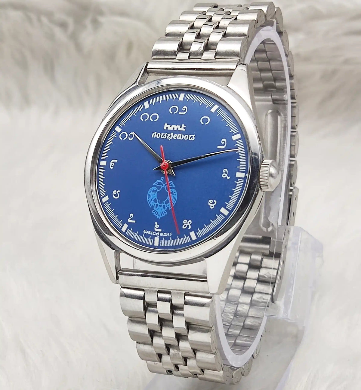 Elevate Your Style with the HMT Gandaberunda Blue Dial Watch - Timeless Mechanical Elegance