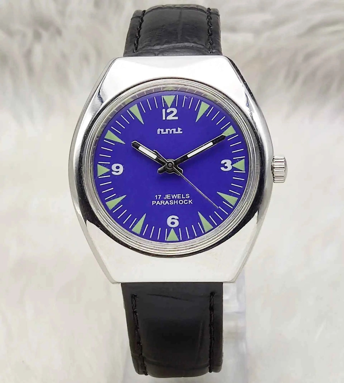 HMT Handwinding Watch Blue Dial - 17 Jewels for Timeless Elegance