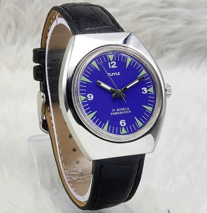 HMT Handwinding Watch Blue Dial - 17 Jewels for Timeless Elegance