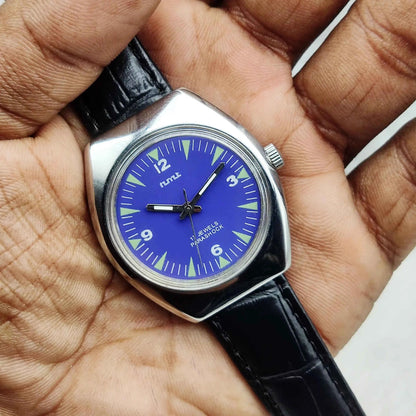 HMT Handwinding Watch Blue Dial - 17 Jewels for Timeless Elegance