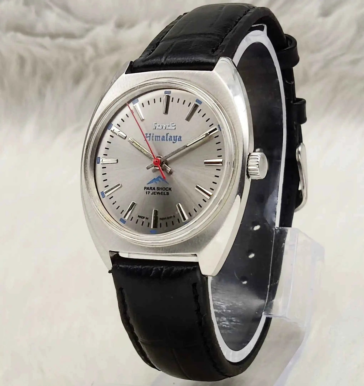 HMT Himalaya Handwinding Watch - Timeless Mechanical Elegance