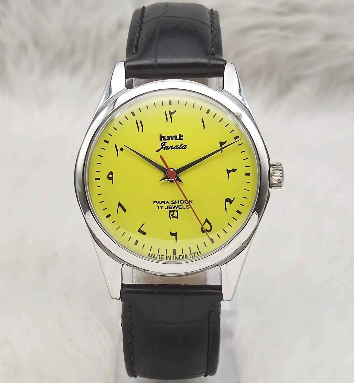 HMT Janata Yellow Dial Watch with 17 Jewels and Handwinding Mechanism