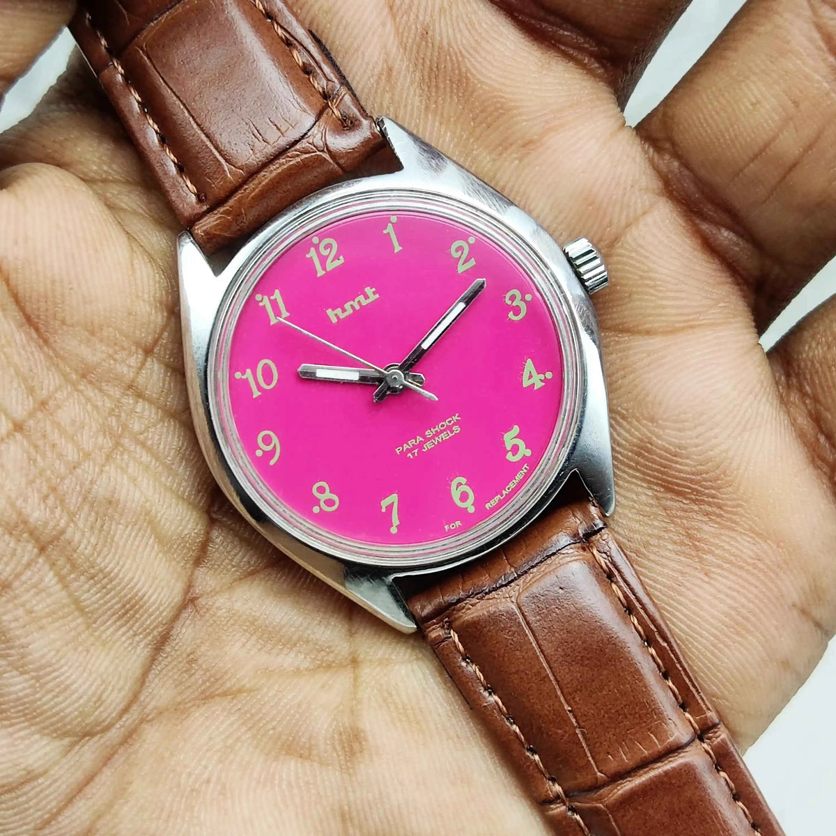 HMT Handwinding Men's Watch with Pink Dial and English Numerals - 17 Jewels