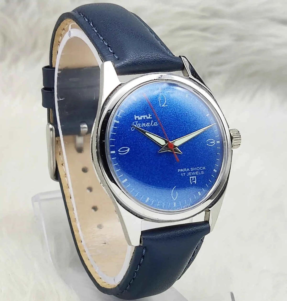 HMT Janata Watch Blue Dial Handwinding 17 Jewels – Timeless Elegance