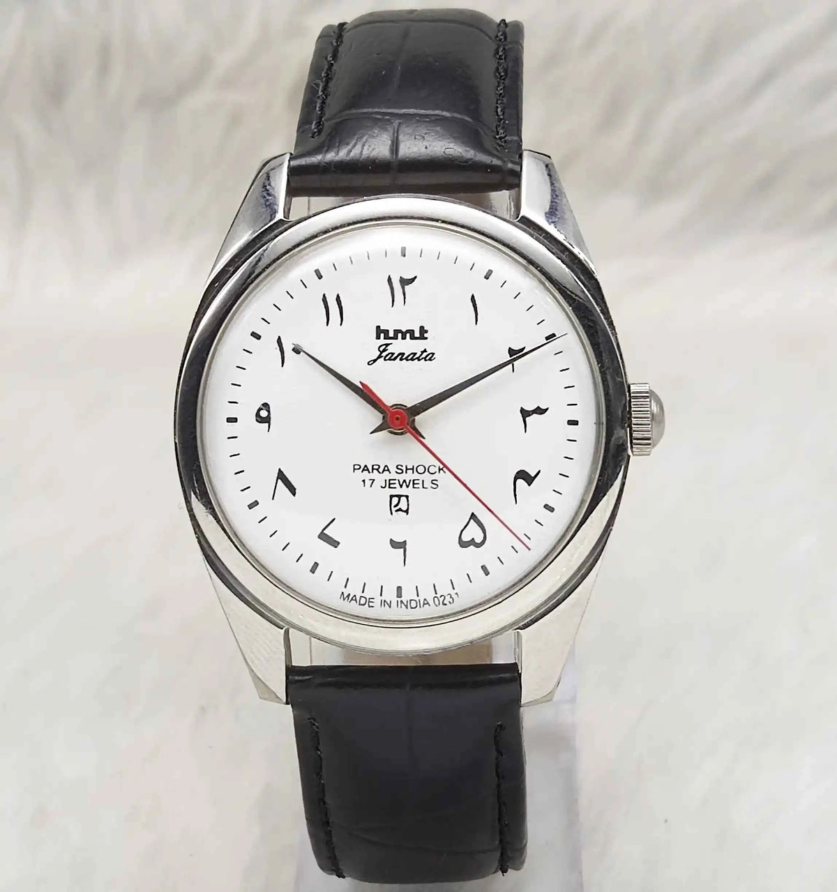 HMT Janata White Arabic Numerals 17 Jewels Handwinding Watch - Timeless Elegance