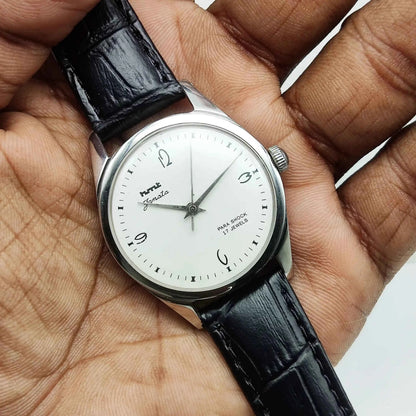 Elevate Your Elegance with the HMT Janata Watch - A Timeless Mechanical Watch