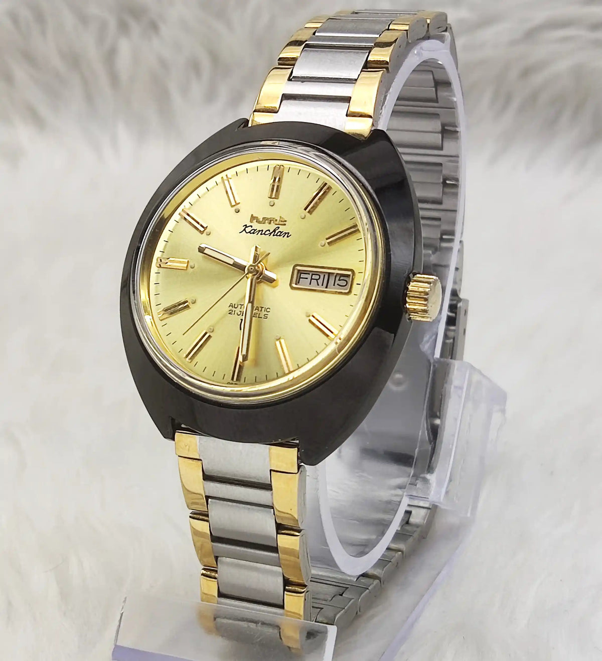 Elevate Your Style with the HMT Kanchan Para Shock Watch: Timeless Elegance and Precision