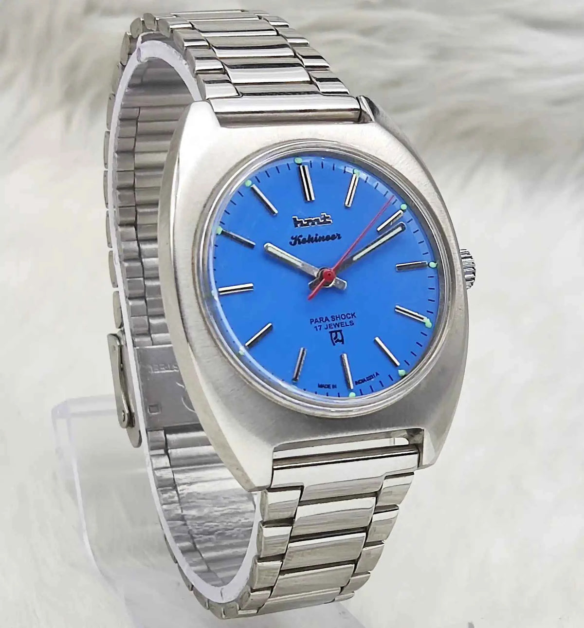 HMT Kohinoor Blue Dial Watch - 17 Jewels Asian Handwinding Timepiece