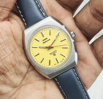 Elevate Your Style with the HMT Kohinoor Yellow Dial Watch – A Timeless Handwinding Marvel
