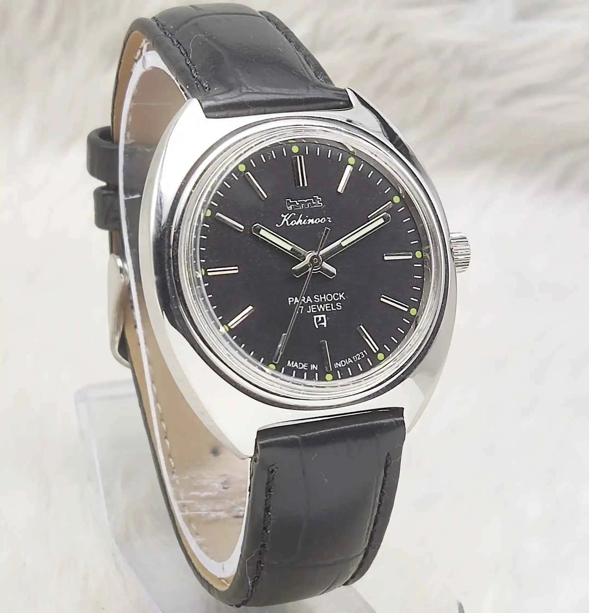 HMT Kohinoor Black Dial Watch: A Timeless Mechanical Marvel