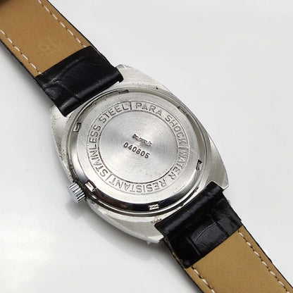HMT Kohinoor Mechanical Watch: Timeless Craftsmanship with a Vibrant Yellow Dial