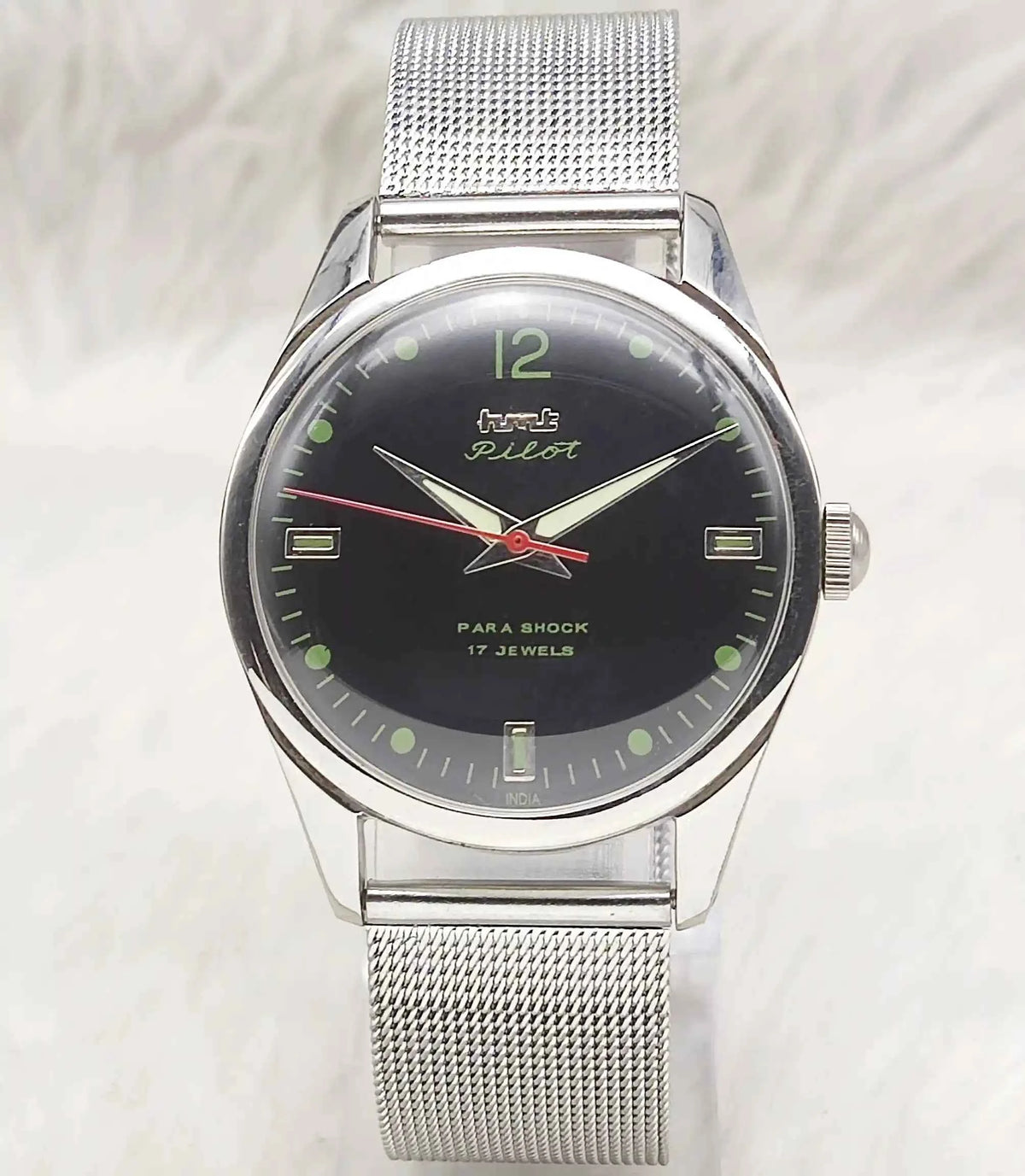 HMT Pilot 17 Jewels Handwinding Black Dial Men's Watch - Timeless Classic