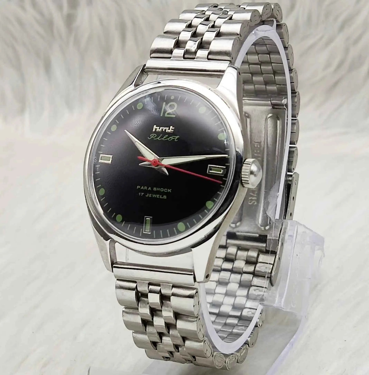 HMT Pilot 17 Jewels Mechanical Handwinding Watch for Men with Black Dial