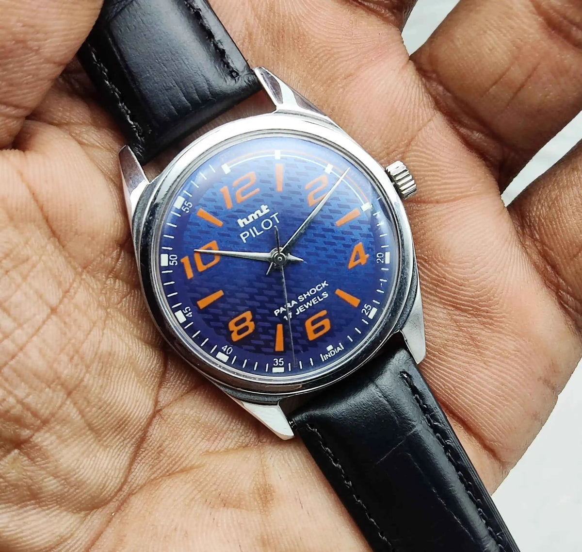 HMT Pilot Watch Blue Dial - Timeless Handwinding 17 Jewels 0231 for Classic Elegance