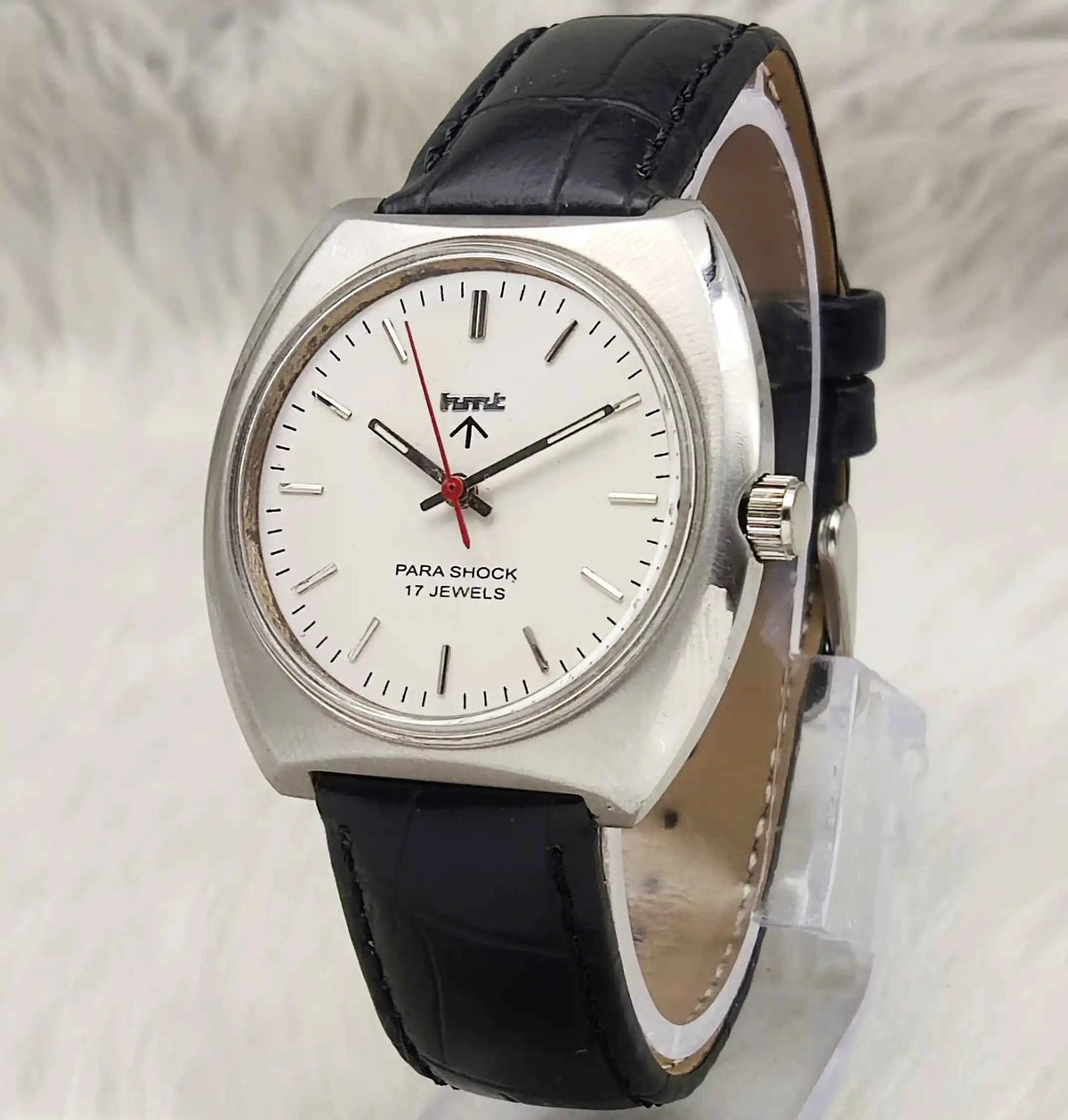 HMT Silver Handwinding Men's Watch with 17 Jewels and Stick Indices