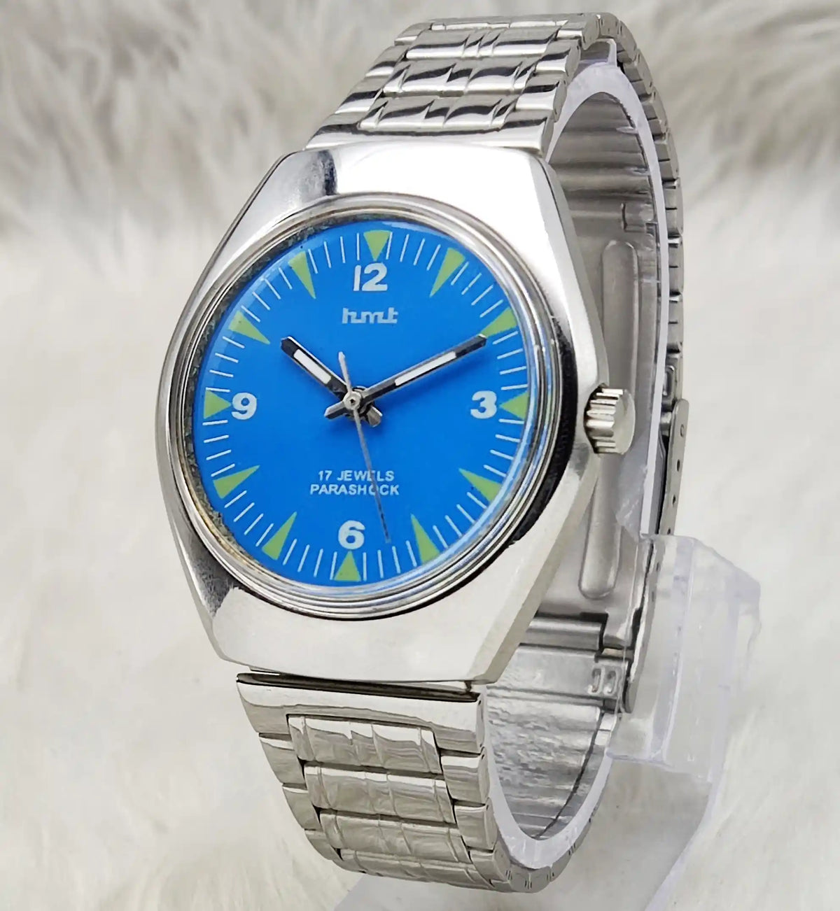 HMT Sky Blue Dial Watch: A Timeless Mechanical Masterpiece