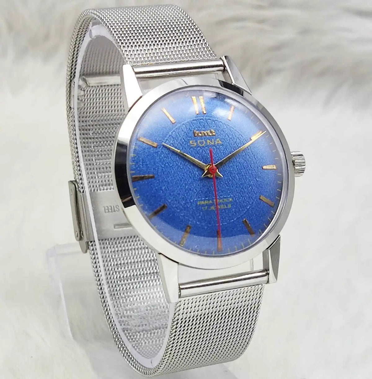 HMT Sona Blue Dial Watch - Premium Quality Handwinding Timepiece with 17 Jewels