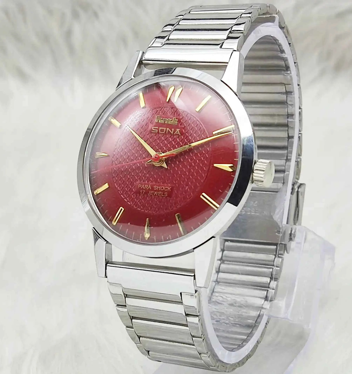 HMT Sona Handwinding Watch - 17 Jewels Maroon Dial for Timeless Elegance