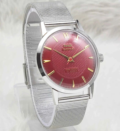 HMT Sona Handwinding Watch with 17 Jewels and Maroon Dial