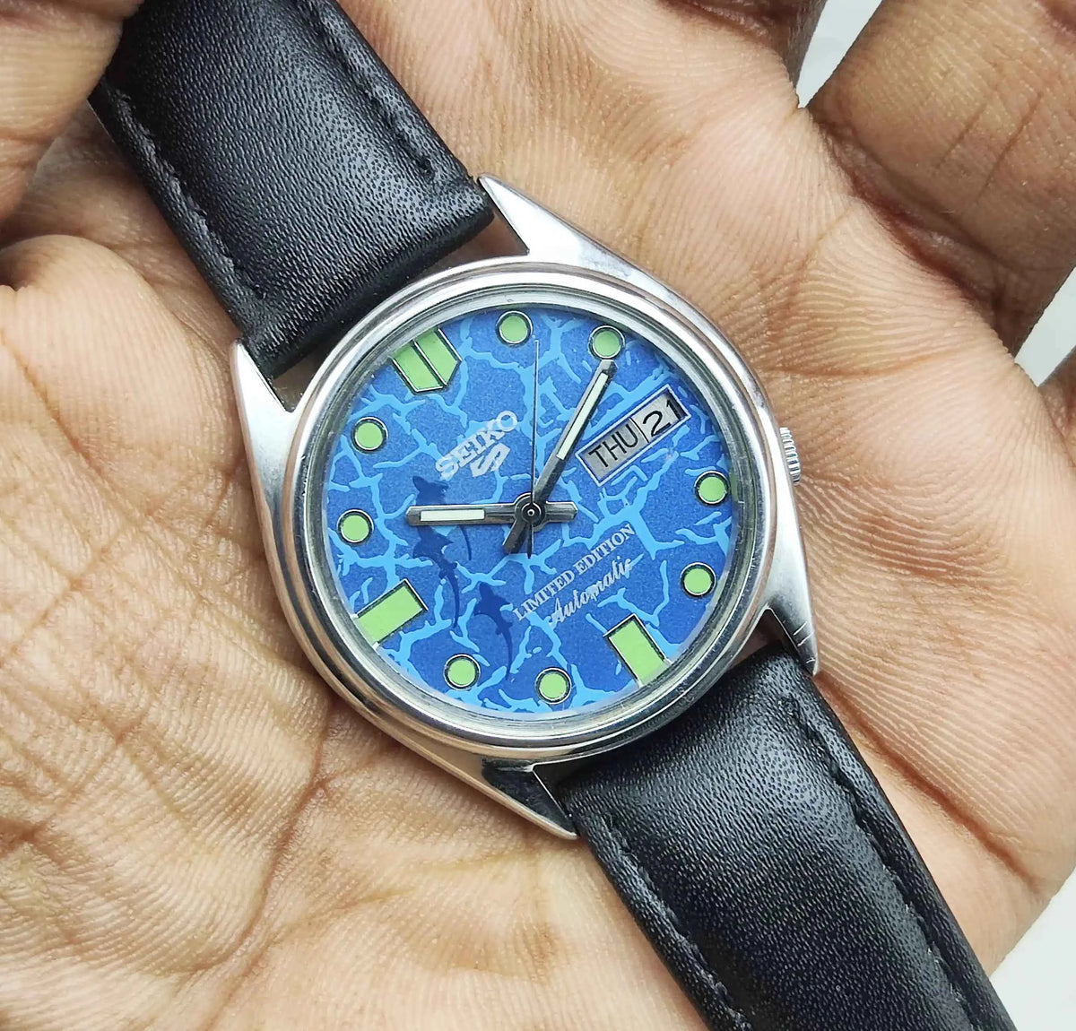 Seiko 5 Automatic Men's Watch 7009A with Blue Dial and Day Date Features, 17 Jewels