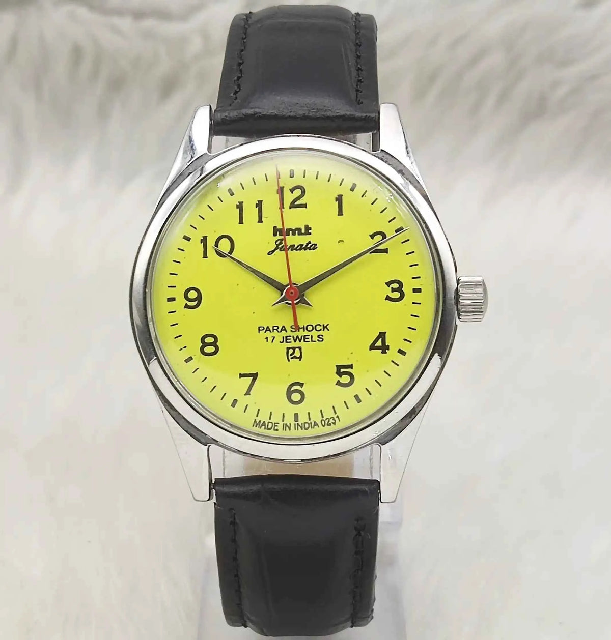HMT Janata Lemon Color Dial Handwinding 17 Jewels Men's Watch