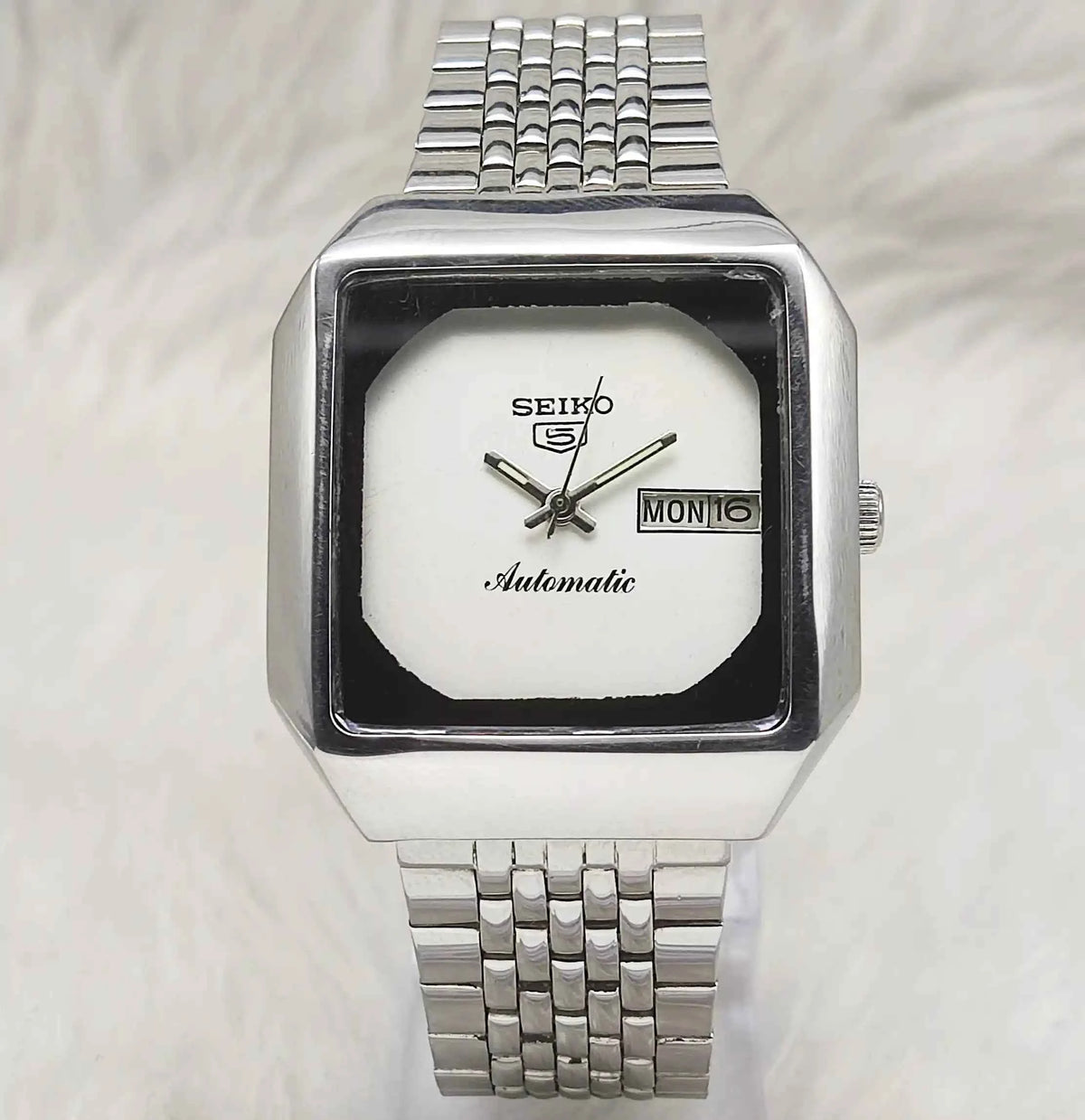 Seiko 5 Automatic Men's Watch 6309A with Silver Dial and Day-Date Features, 17 Jewels