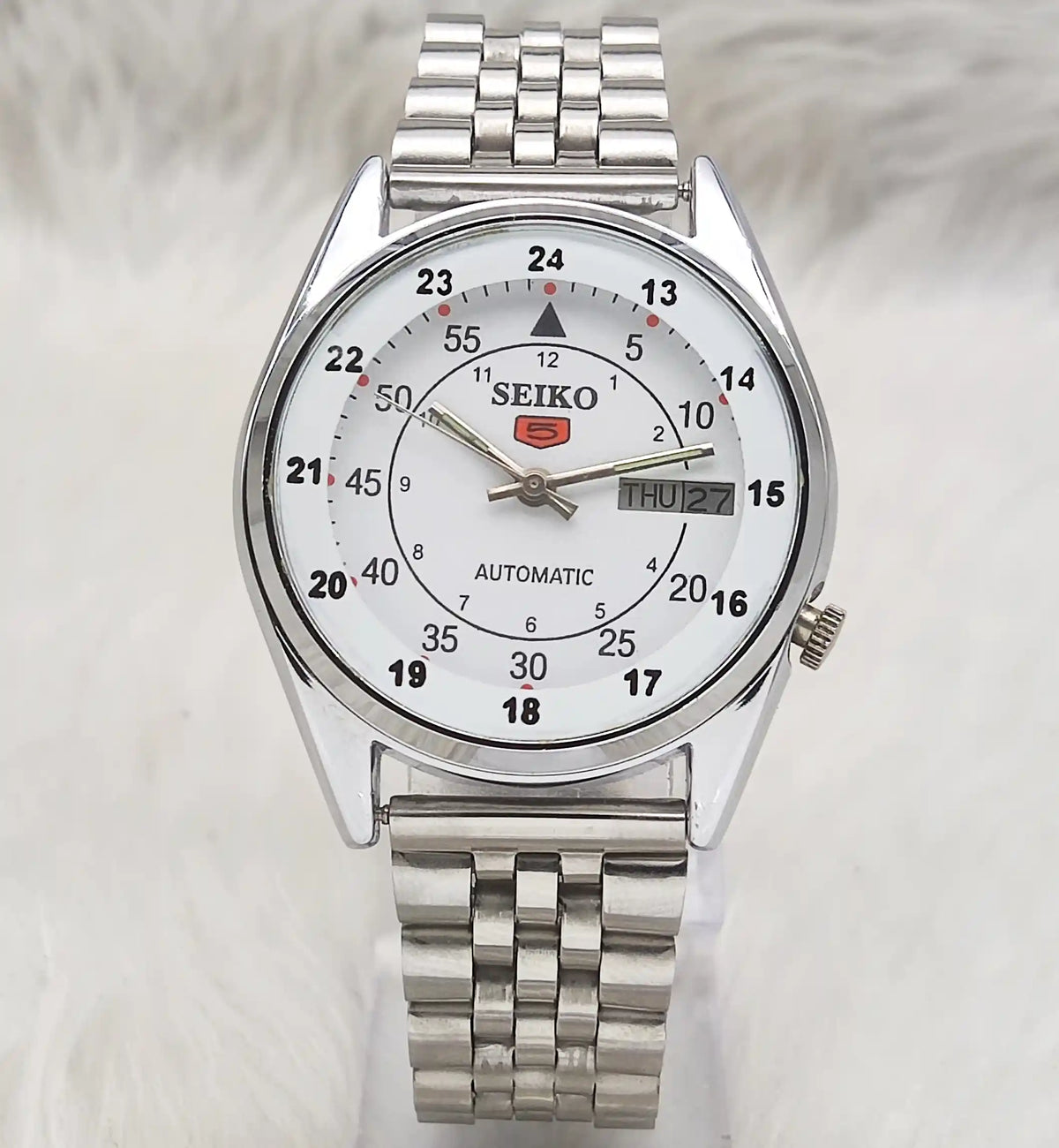 Seiko 5 Automatic Watch Day Date with 17 Jewels 7009A Model